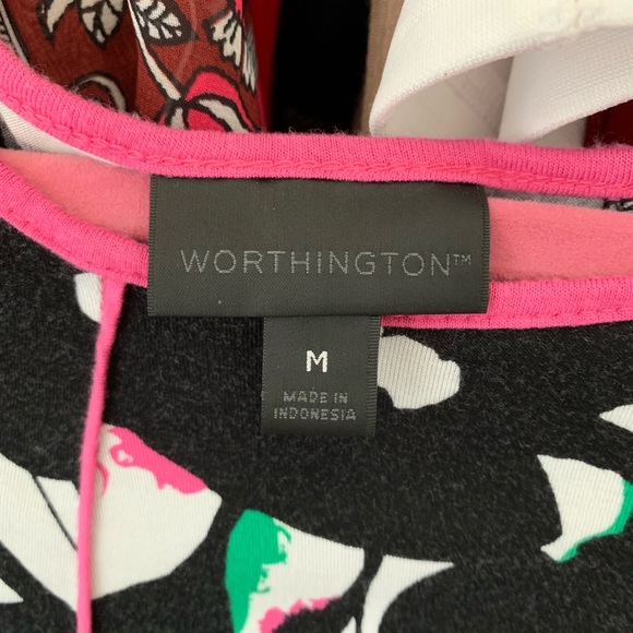 Worthington Blouse - Picture 3 of 4